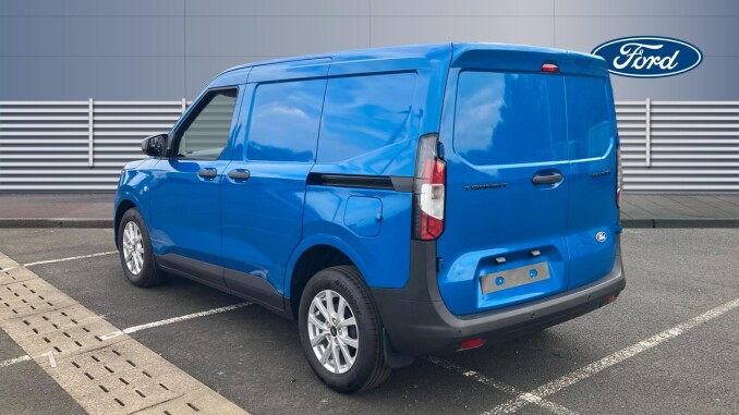 Ford Transit Courier Diesel 1.5 EcoBlue Trend Van - Image 2
